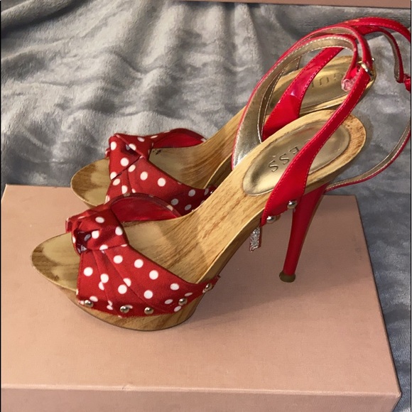 Guess Pin-Up Vintage Wooden Sandals with ankle strap - Picture 1 of 3